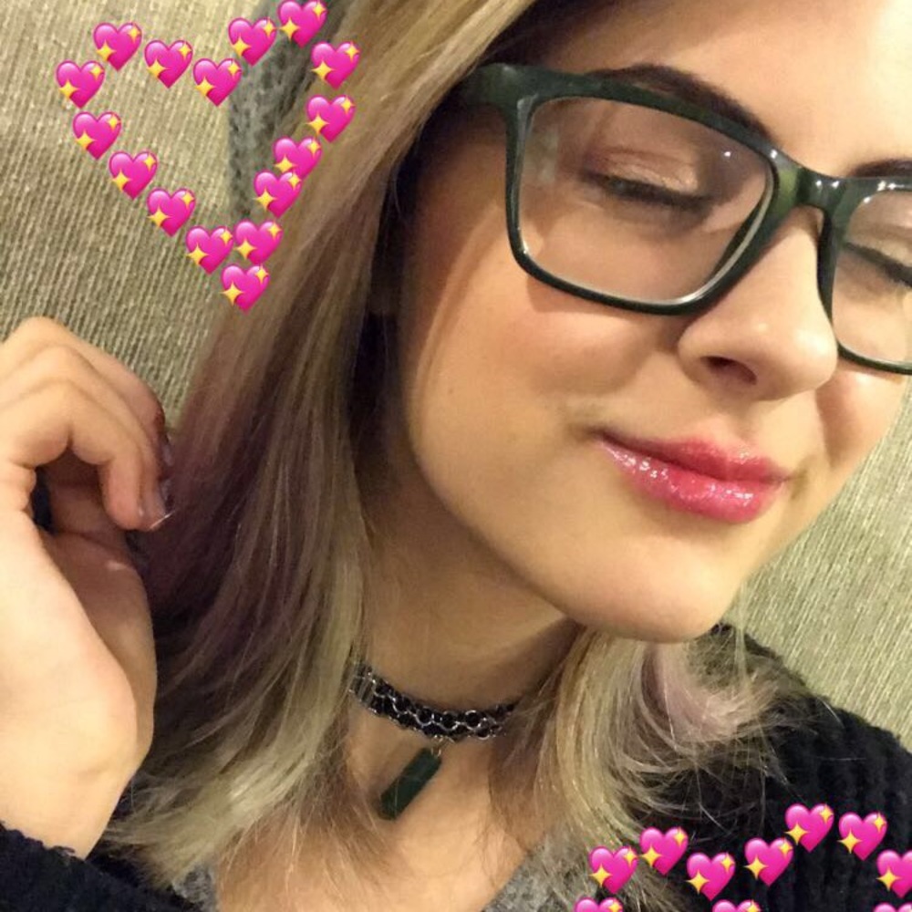 Meet your Posher, Grace